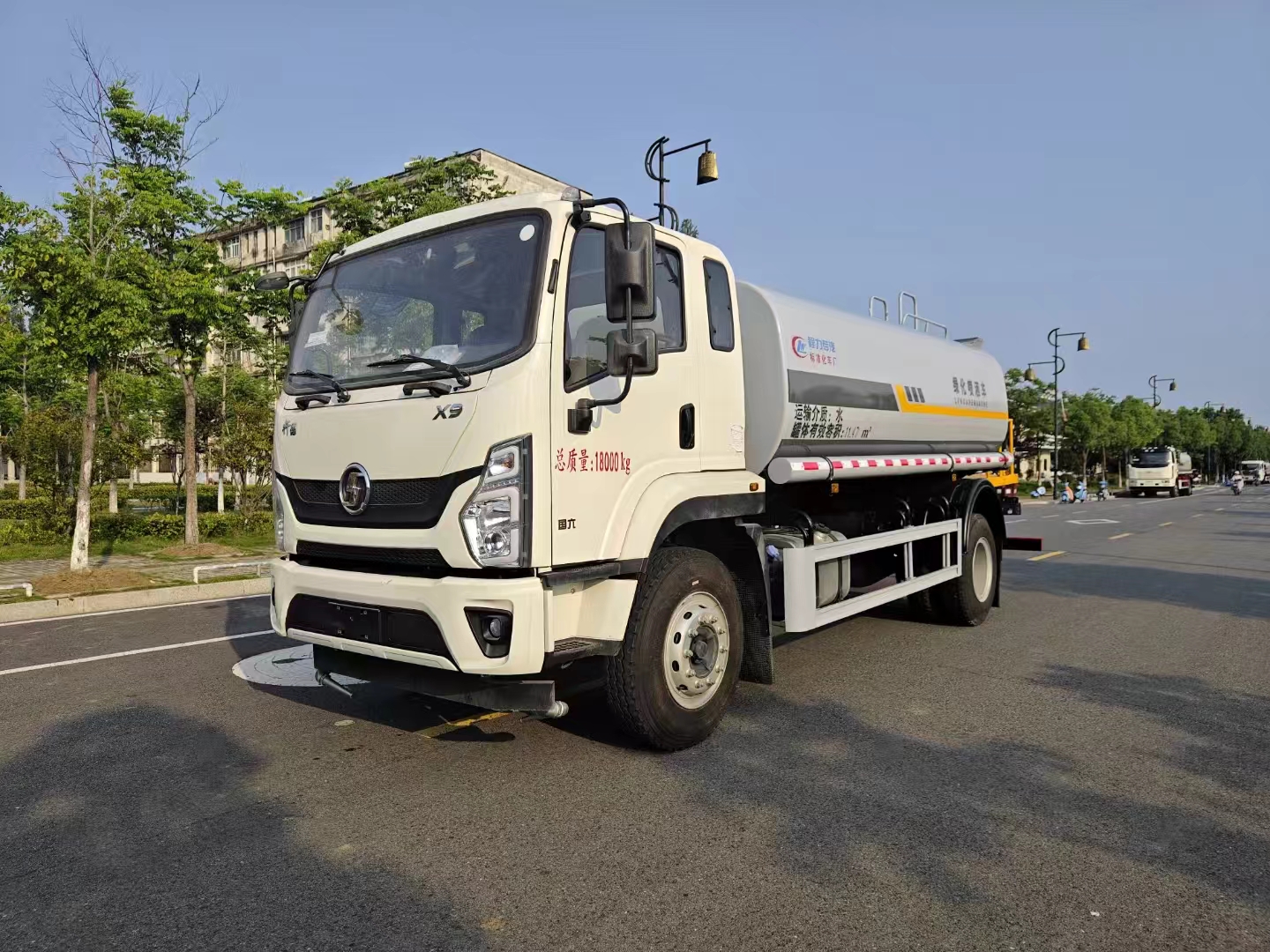程力15立方陕汽X9新款绿化洒水车